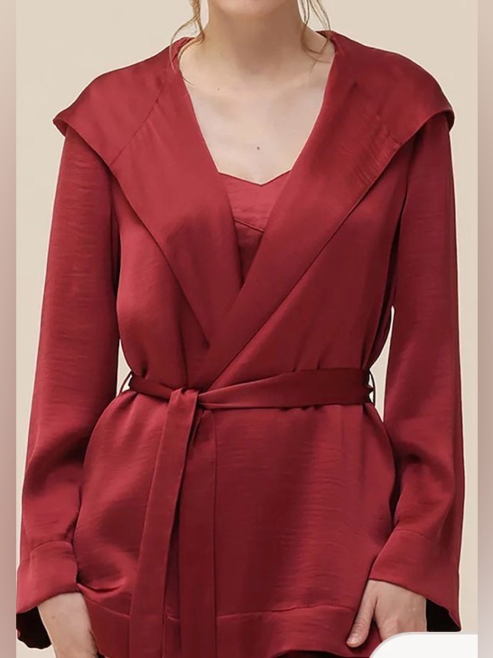Adyson Parker Long-Sleeve Hooded Robe in Cranberry Red